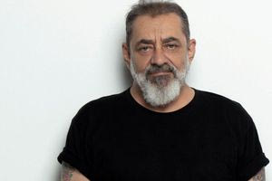 Αντώνης Καφετζόπουλος: «Αυτά είναι τα πασχαλιάτικα πιστόλια που αγόρασα από κατάστημα της Κρήτης για τα οποία με συνέλαβαν»