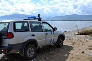 Πατέρας και γιος επιτέθηκαν φραστικά σε λιμενικούς