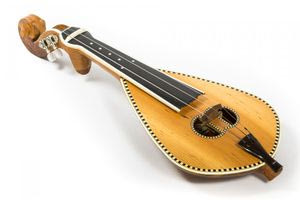 Μαντιναδολογήματα: (Διεκδίκηση ελεύθερης ζωής)