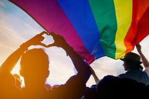 Ουγγαρία: Πέρασαν οι συνταγματικές τροπολογίες κατά των ΛΟΑΤΚΙ