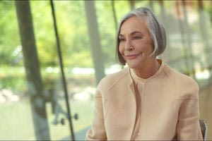 Άλις Γουόλτον: Ποια είναι η πλουσιότερη γυναίκα στον κόσμο στη λίστα του Forbes