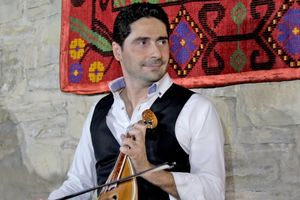 Γιώργος Ξυλούρης (Καντρής): «Δεν έγινα μουσικός για να γίνω γνωστός και να βγάζω χρήματα»