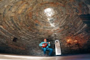 Loudovikos of Anogeia on Grief, Music, and the Gift of Lamentation