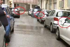 Νέος Κόσμος: Φορτηγό προκάλεσε ζημιές σε 11 σταθμευμένα αυτοκίνητα