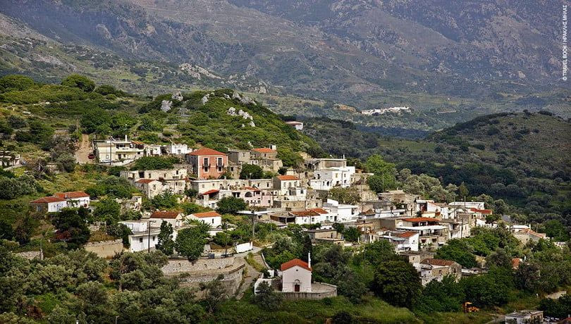 Μείωση ορίων των οικισμών: Το ΥΠΕΝ επεξεργάζεται νέα ρύθμιση για το δικαίωμα στη δόμηση
