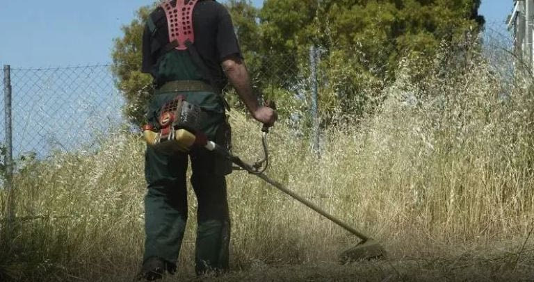 Άνοιξε η πλατφόρμα για τα ακαθάριστα οικόπεδα – Τι περιλαμβάνει ο απαιτούμενος καθαρισμός