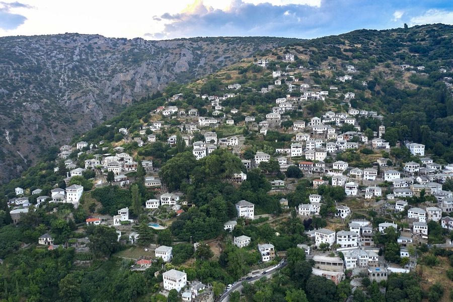 Έντονες αντιδράσεις για τα οικόπεδα που γίνονται αγροτεμάχια
