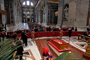 Πάπας Φραγκίσκος: Πώς συντηρείται η σορός του για το λαϊκό προσκύνημα στην Βασιλική του Αγίου Πέτρου