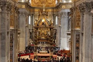 Κηδεία Πάπα Φραγκίσκου: Ποιος θα κάτσει και πού – Με αλφαβητική σειρά τα καθίσματα και με αυστηρό dress code