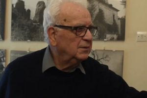 Πέθανε ο ποιητής Τάσος Πορφύρης