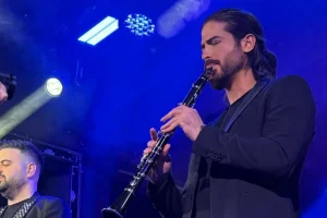 Άρης Μουγκοπέτρος: Παρουσιάστηκε στην αστυνομία ο άνδρας που του έδωσε την κροτίδα