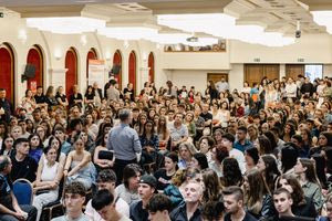 Φροντιστήρια Πουκαμισάς: Δωρεάν ενημέρωση και τεστ επαγγελματικού προσανατολισμού για μαθητές της Α’ Λυκείου