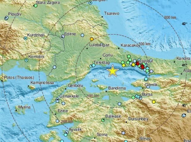 Πολύ ισχυρός σεισμός κοντά στην Κωνσταντινούπολη