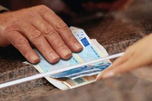 Πότε πληρώνονται οι συντάξεις Αυγούστου