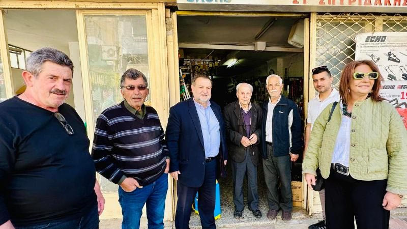 Πασχαλινές ευχές και εορταστική βόλτα από τον Δήμαρχο Μινώα Πεδιάδας και τους συνεργάτες του