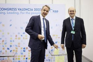 Κωστής Χατζηδάκης: Εξελέγη αντιπρόεδρος του Ευρωπαϊκού Λαϊκού Κόμματος