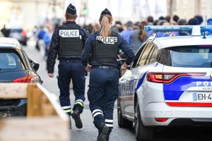 Γαλλία: Άνδρας παρέσυρε και σκότωσε συγχωριανό του, μετά από τσακωμό των παιδιών τους για ένα κινητό τηλέφωνο