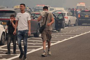 Σε πύρινο κλοιό η Ιερουσαλήμ – Εκκενώνονται οικισμοί, έκλεισαν δρόμοι, ζητήθηκε βοήθεια και από την Ελλάδα