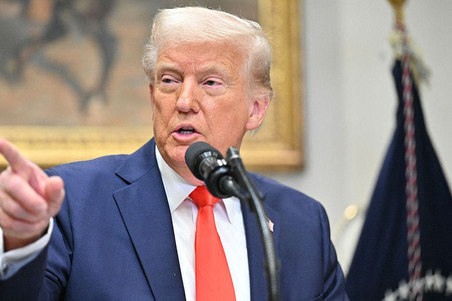 Δασμοί Τραμπ στην Κίνα: Από σήμερα εκτοξεύονται στο 104%