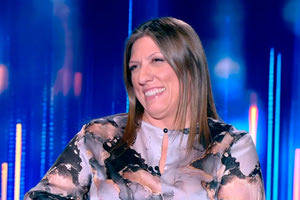 Μαύρος καπνός από τη…καμινάδα του STEFANOY, η «πικρή» δικαίωση της Κουμουνδούρου, η πίτα του «κέντρου» και… τα κομμένα «παράθυρα» της Ζωής!