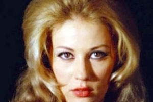 Ζωή Λάσκαρη: Σπάνιο φωτογραφικό ντοκουμέντο από τον πρώτο γάμο της