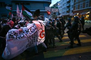 Eurovision 2025: Μικρής διάρκειας επεισόδια στη Βασιλεία μεταξύ αστυνομικών και φιλοπαλαιστινίων διαδηλωτών