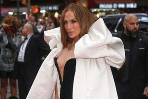 Μήνυση κατά της Τζένιφερ Λόπεζ επειδή δημοσίευσε δικές της φωτογραφίες