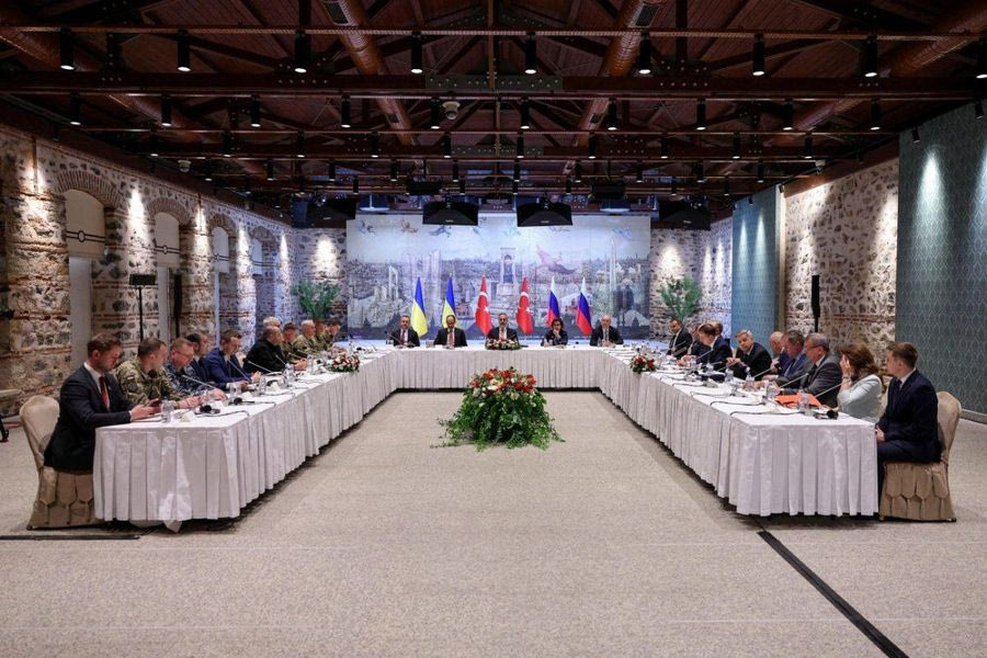 «Μια παράσταση για τον Τραμπ», οι συνομιλίες Ρωσίας – Ουκρανίας στην Κωνσταντινούπολη; Ασαφές το επόμενο βήμα