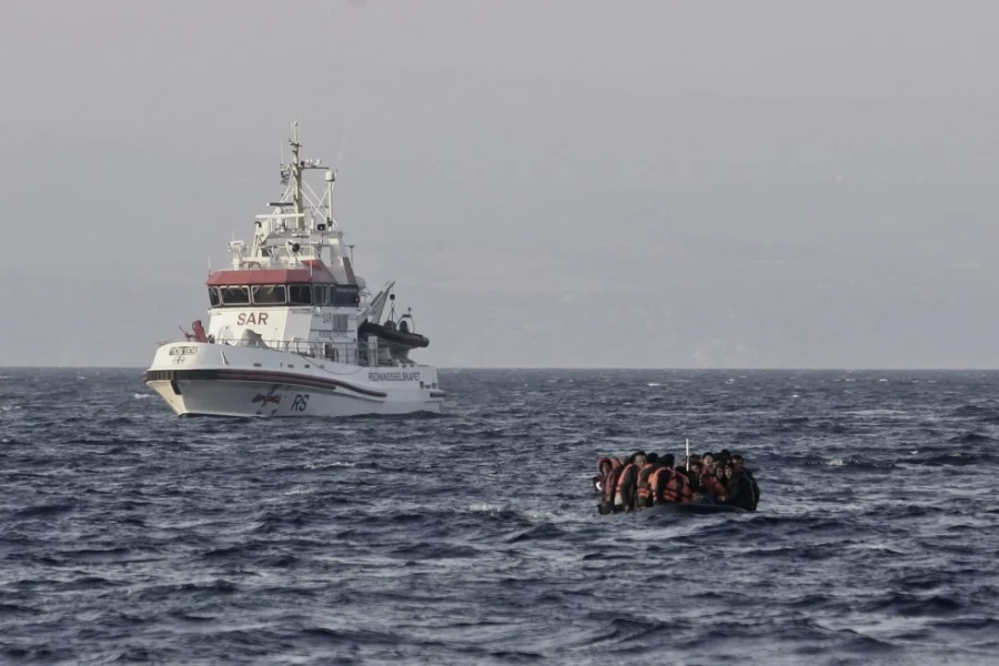 Νέα επιχείρηση διάσωσης 42 μεταναστών νότια της Γαύδου