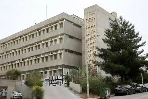 Επεισόδια στην Πανεπιστημιούπολη Ζωγράφου – Καταγγελία για ξυλοδαρμό γυναίκας