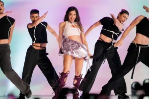 «Φόρα ακουστικά όταν πέφτουν βόμβες» –  Έντονος διάλογος της Μαρίνας Σάττι με Ισραηλινό δημοσιογράφο