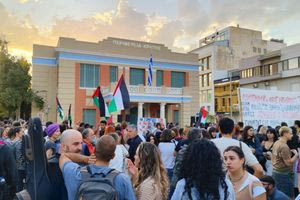 Νέα συγκέντρωση στο Ηράκλειο υπέρ του Παλαιστινιακού λαού (φωτογραφίες + βίντεο)