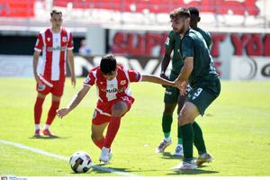 Super League: «Αγκαλιά» με την πρώτη θέση των πλέι άουτ ο Λεβαδειακός