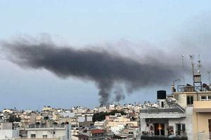 Ηράκλειο: Υπό έλεγχο η φωτιά στον καταυλισμό των Ρομά στα Δύο Αοράκια