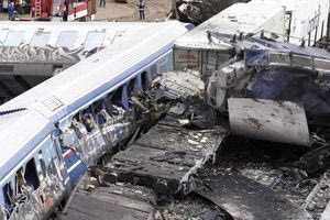 Τέμπη: Αναβλήθηκε η δίκη για τα βίντεο του εμπορικού τρένου