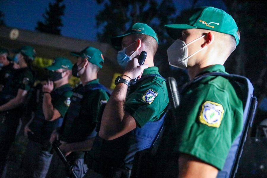 Να φτιάξουμε μερικές “αστυνομίες” ακόμα…