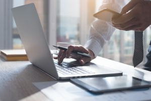 Αξιολόγηση: Με χαρακτήρα δημοσκόπησης η διαδικασία βαθμολόγησης