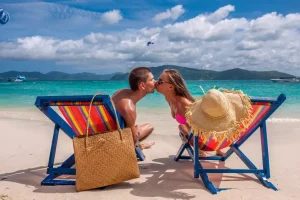 Σήμα κινδύνου για τη μετάδοση σεξουαλικών νοσημάτων ενόψει καλοκαιριού – Τι πρέπει να προσέξουμε