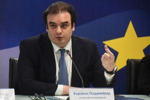 Πιερρακάκης: «Στηρίζουμε την πρόταση για τέλος 2 ευρώ στα πακέτα από την Κίνα»