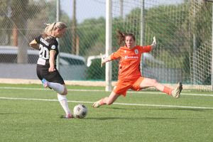 Ποδόσφαιρο Γυναικών: Ιστορική νίκη του ΟΦΗ επί του ΠΑΟΚ στο “αντίο” της Σιδηρά