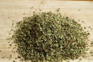 Έλαιο ρίγανης: 9 τρόποι με τους οποίους μπορεί να αποδειχθεί ωφέλιμο για την υγεία