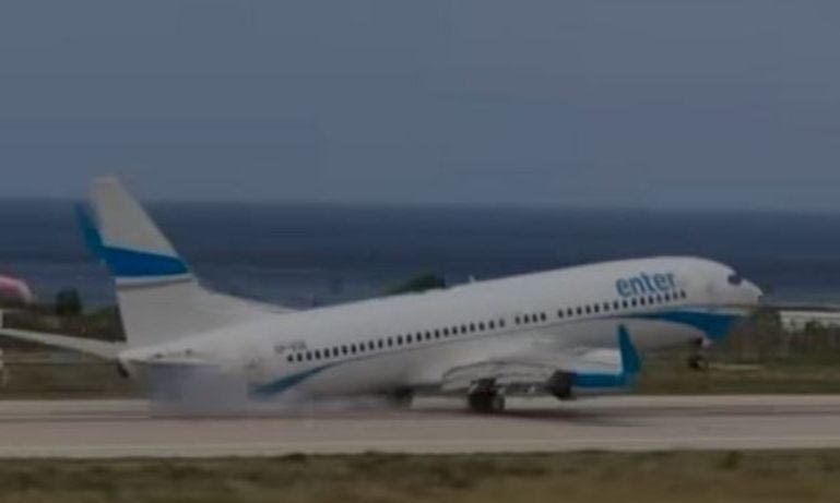 Ρόδος: Αεροπλάνα δεν μπορούν να προσγειωθούν στο αεροδρόμιο λόγω ανέμων