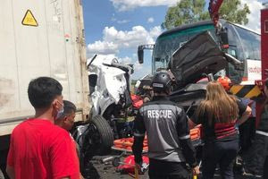 Φιλιππίνες: Λεωφορείο συγκρούστηκε με οχήματα στα διόδια – Δέκα νεκροί, μεταξύ τους τέσσερα παιδιά