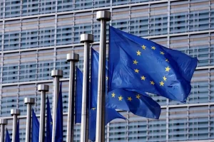 Η ΕΕ παρουσιάζει σχέδιο για την αναζωογόνηση της 2ης μεγαλύτερης αγοράς στον κόσμο