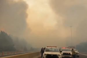 «Φλέγεται» το Ισραήλ – Πυροσβεστικά αεροσκάφη από την Ελλάδα στο Ισραήλ