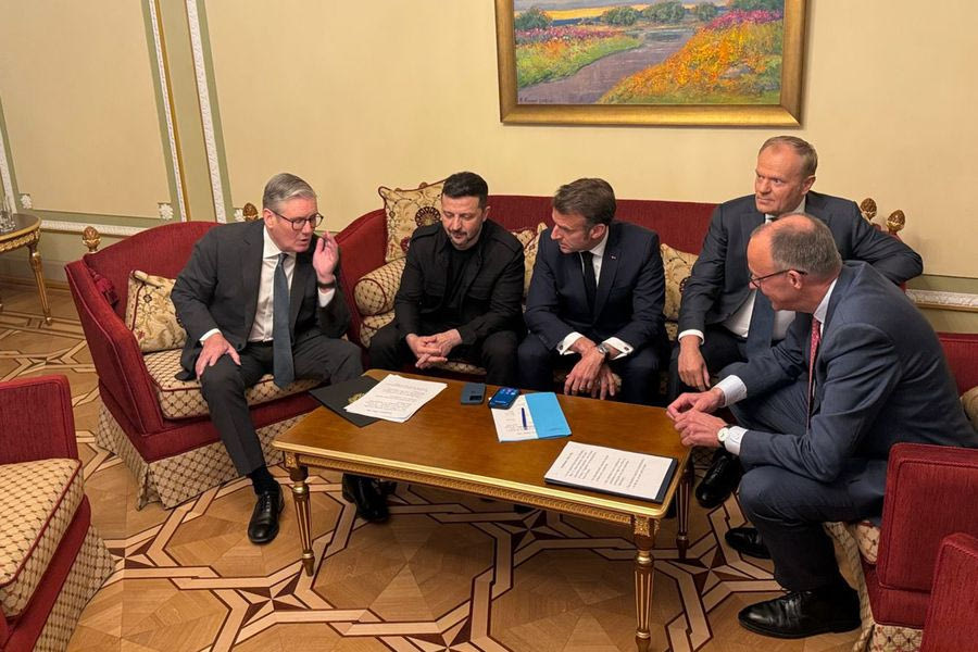Ουκρανικό: «Συμμαχία» Ευρωπαίων-Τραμπ για εκεχειρία – «Δε μας τρομάζουν οι κυρώσεις», απαντά η Μόσχα