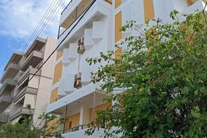 Ολοκληρώθηκαν οι εργασίες συντήρησης στο Δημοτικό κτίριο της οδού Μίνωος