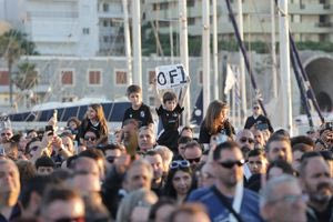 Λαοθάλασσα στο λιμάνι για τον ΟΦΗ – Το Ηράκλειο ζει το όνειρο της κατάκτησης του Κυπέλλου