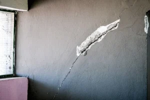 Εύβοια: Στις 28 δονήσεις τις τελευταίες ώρες – Αρχίζουν αυτοψίες σε κτίρια