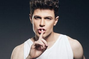 Eurovision 2025: Προβλήματα με τον ήχο αντιμετώπισε στις πρόβες ο Theo Evan της Κύπρου